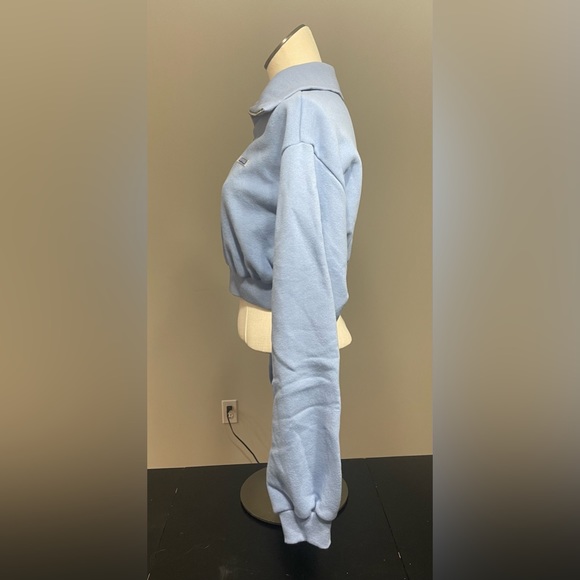 Bo + Tee Size Medium Restore Half Zip Cropped Sweatshirt in Blue - Picture 9 of 12